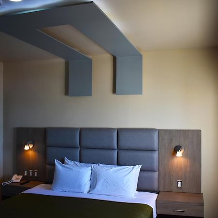 Hotel Jatay Tijuana Exteriör bild